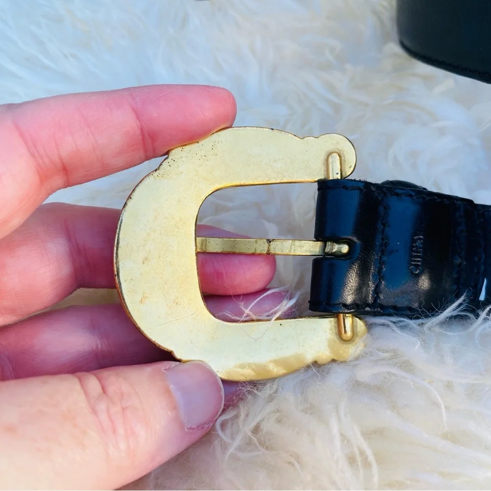 BLACK LEATHER vintage 90s y2k belt L/XL womens friends